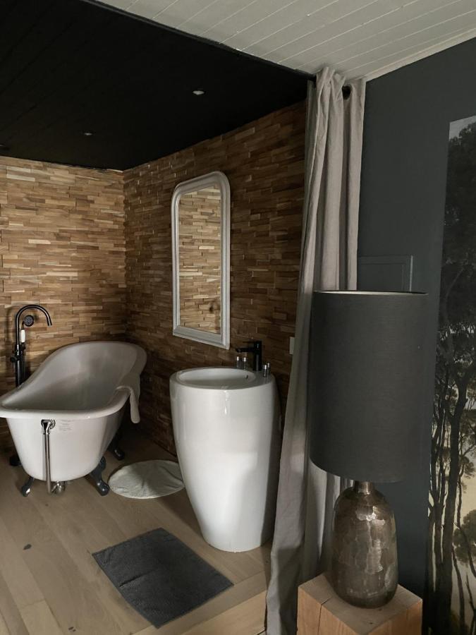 Apartamento "Un Lieu Unique" Le Cozy Annecy Exterior foto