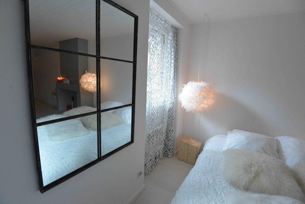 Apartamento "Un Lieu Unique" Le Cozy Annecy Habitación foto